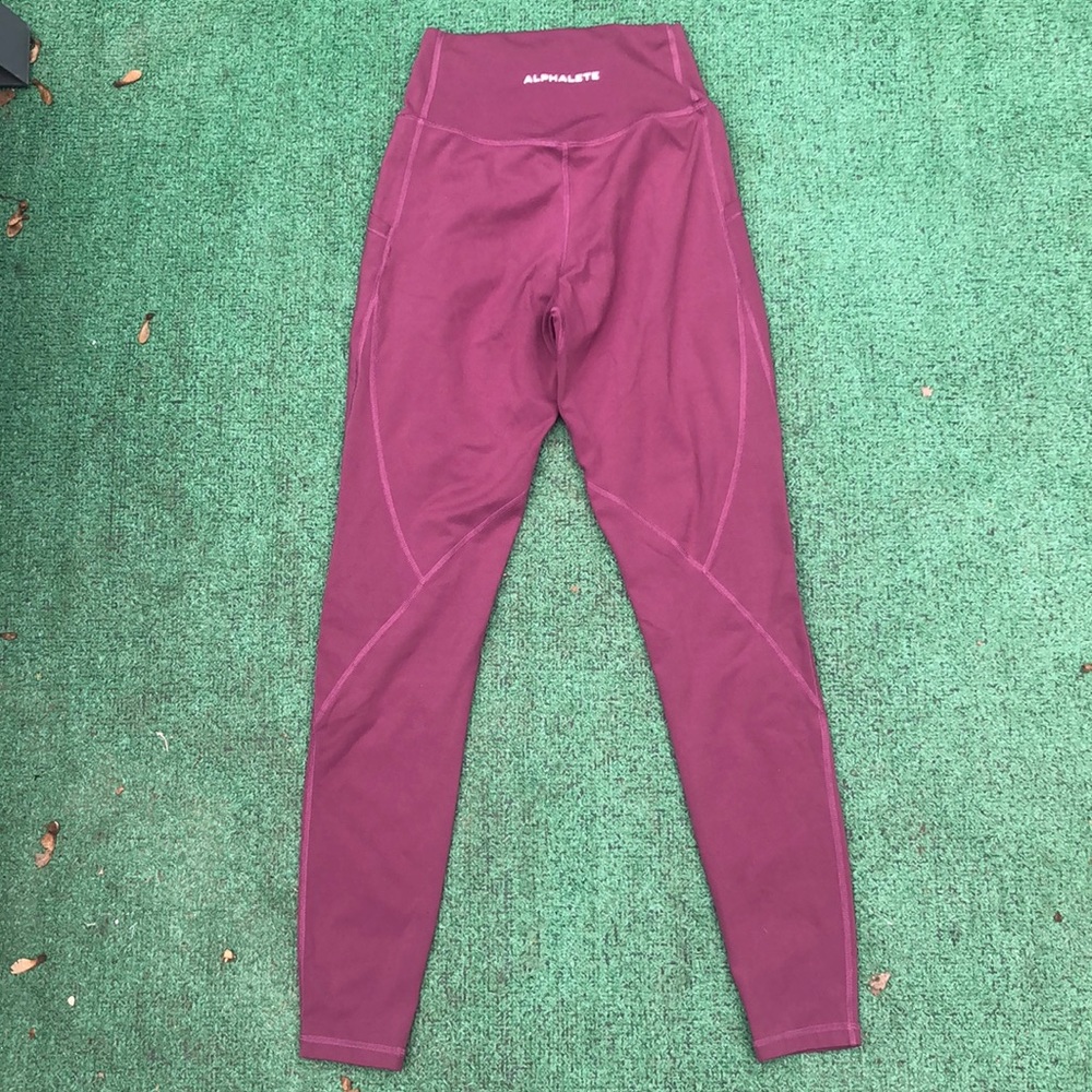 Alphalete leggings